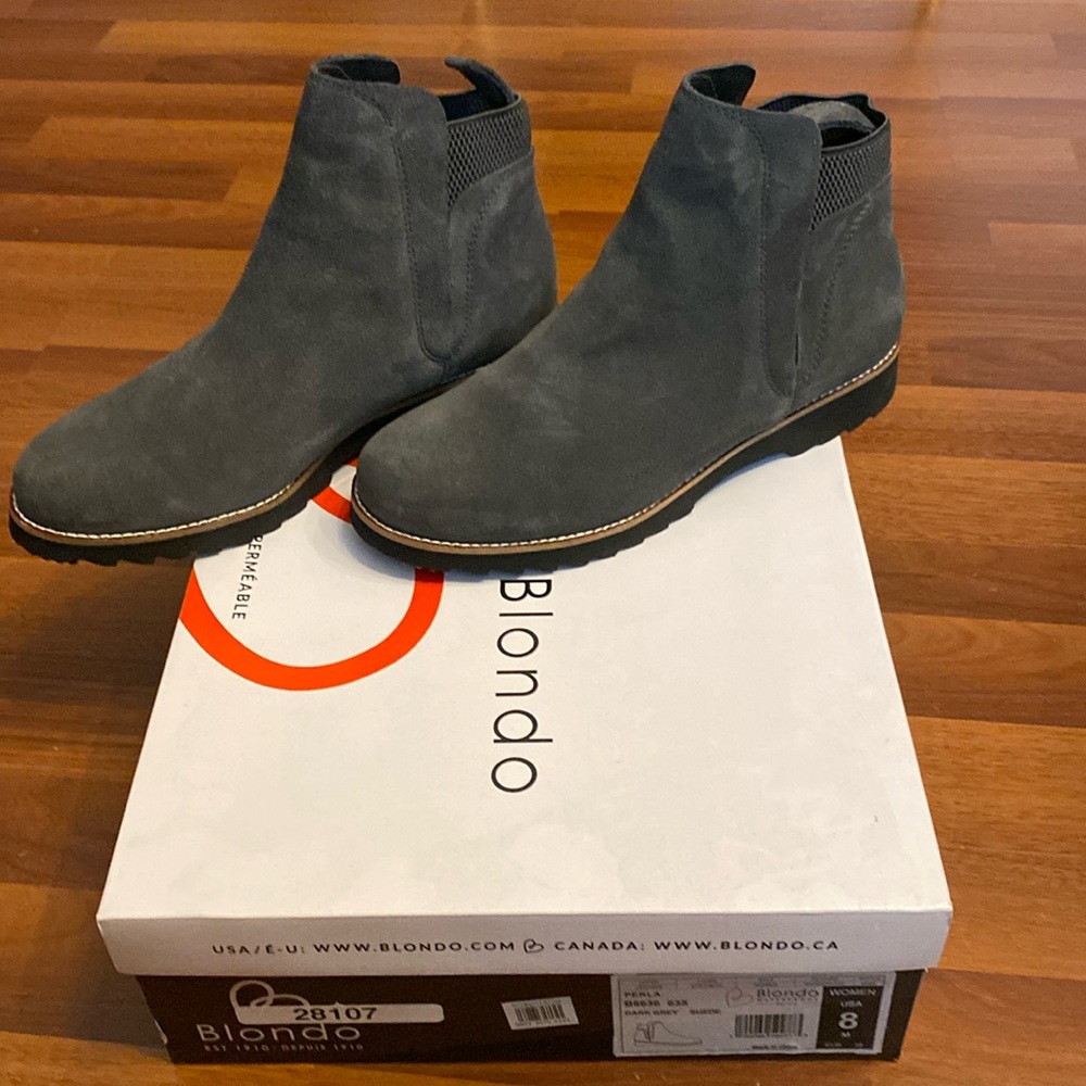 Blondo PERLA Waterproof Bootie, Suede, Color Grey, Size 8.